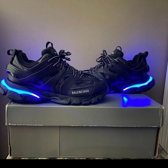 Balenciaga track - Picture 3 of 3